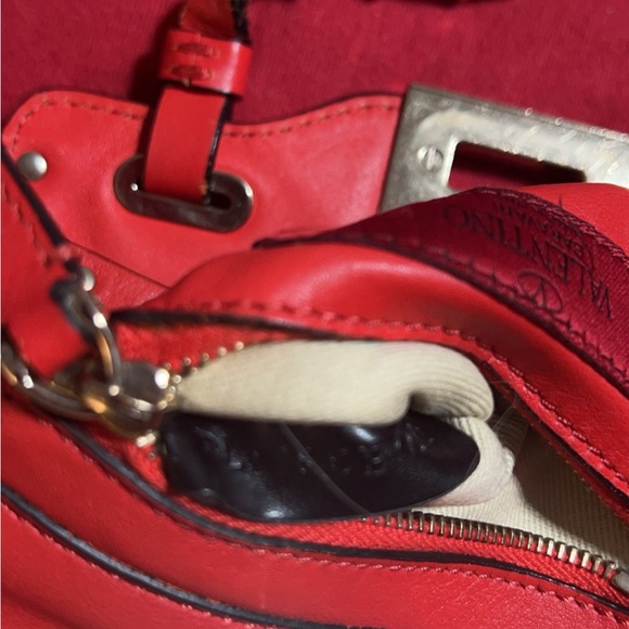 Authentic 💯 Valentino Rockstud Bag 💼 - Picture 5 of 17